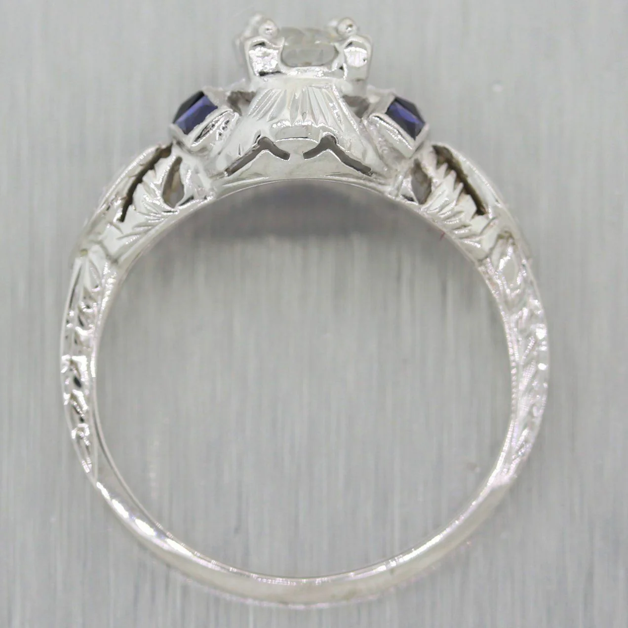 1930s Antique Art Deco 14k White Gold 0.60ctw Diamond Engagement Ring - Image 5
