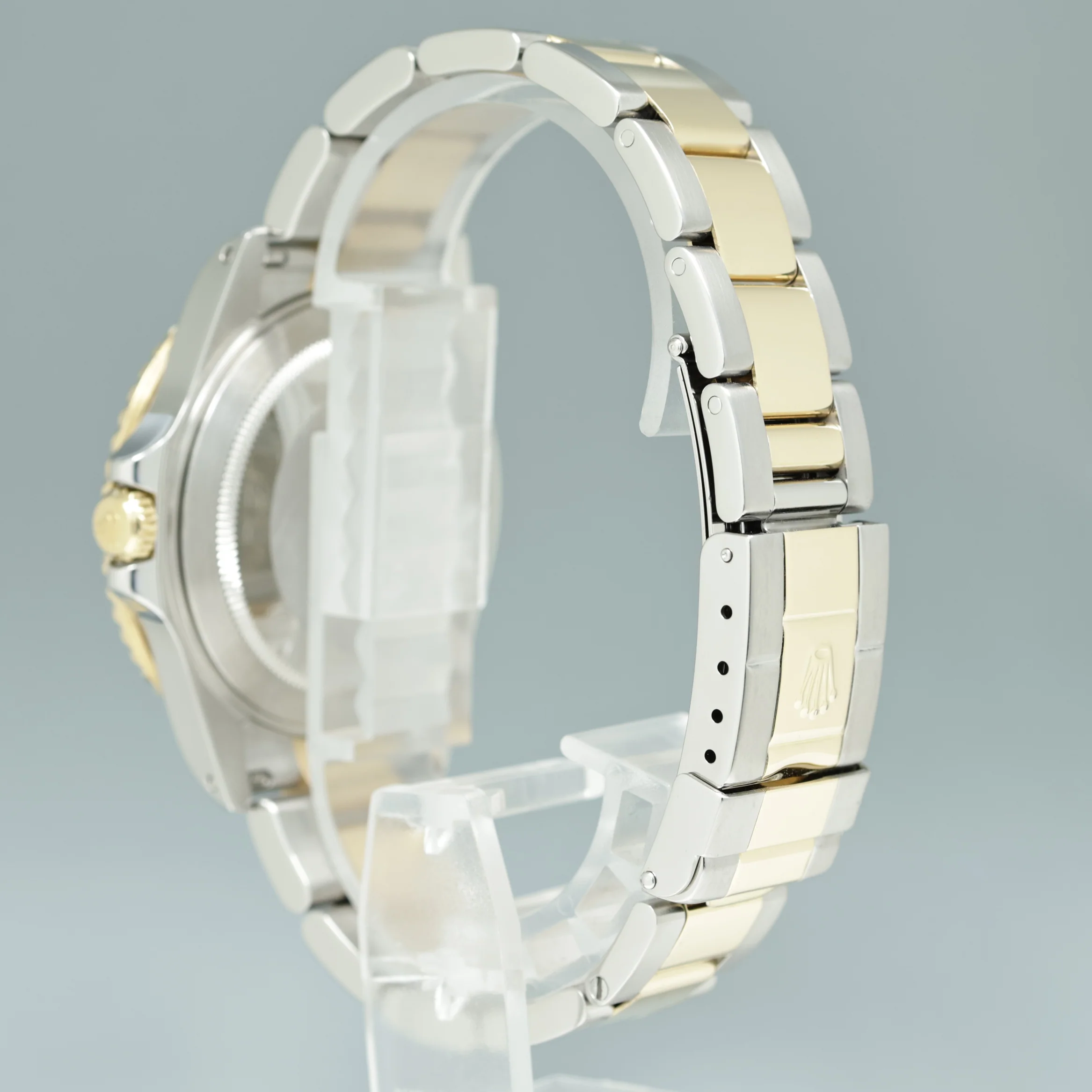 MINT 2000 Rolex GMT-Master 16713 Black Two-Tone Yellow Gold and Steel Oyster Watch - Image 4